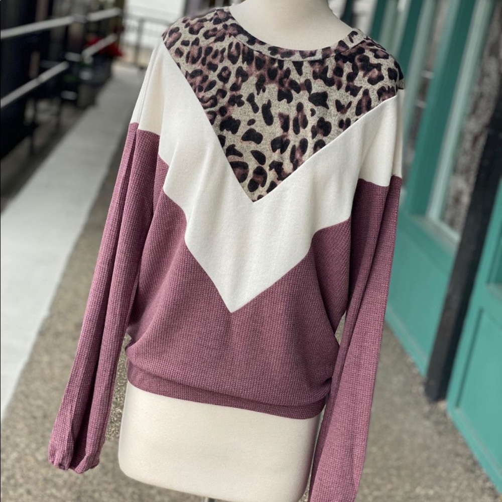 Leopard Top